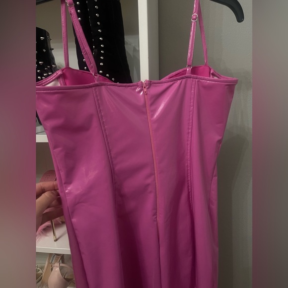 Windsor pink latex dress - Picture 5 of 7